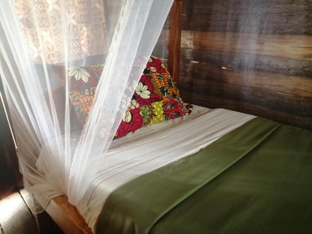 Murchison Backpackers Masindi Exterior photo